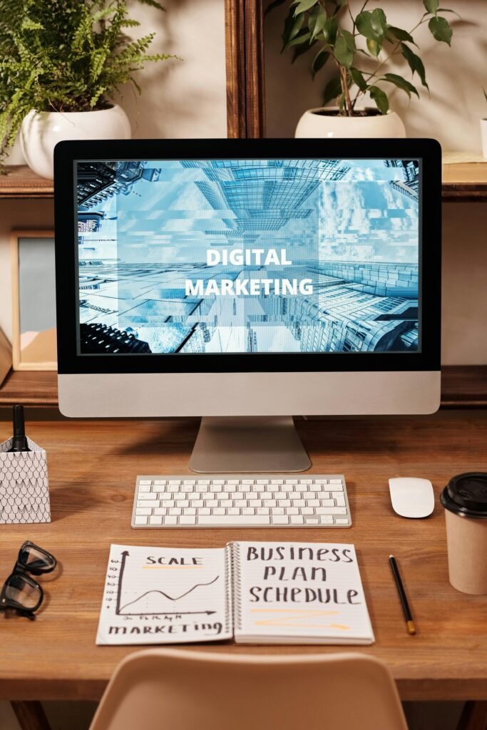 Descubra as principais formas de otimização com IA em ferramentas martech e confira as principais oportunidades.